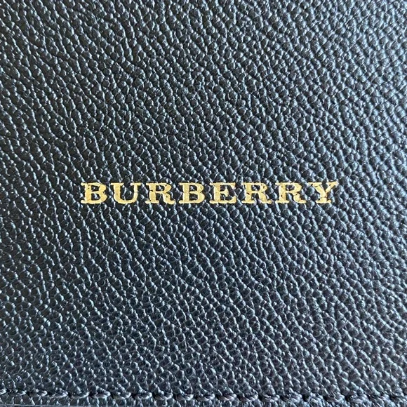 BURBERRY Elmstone Black Leather Hobo Bag - Picture 5 of 10